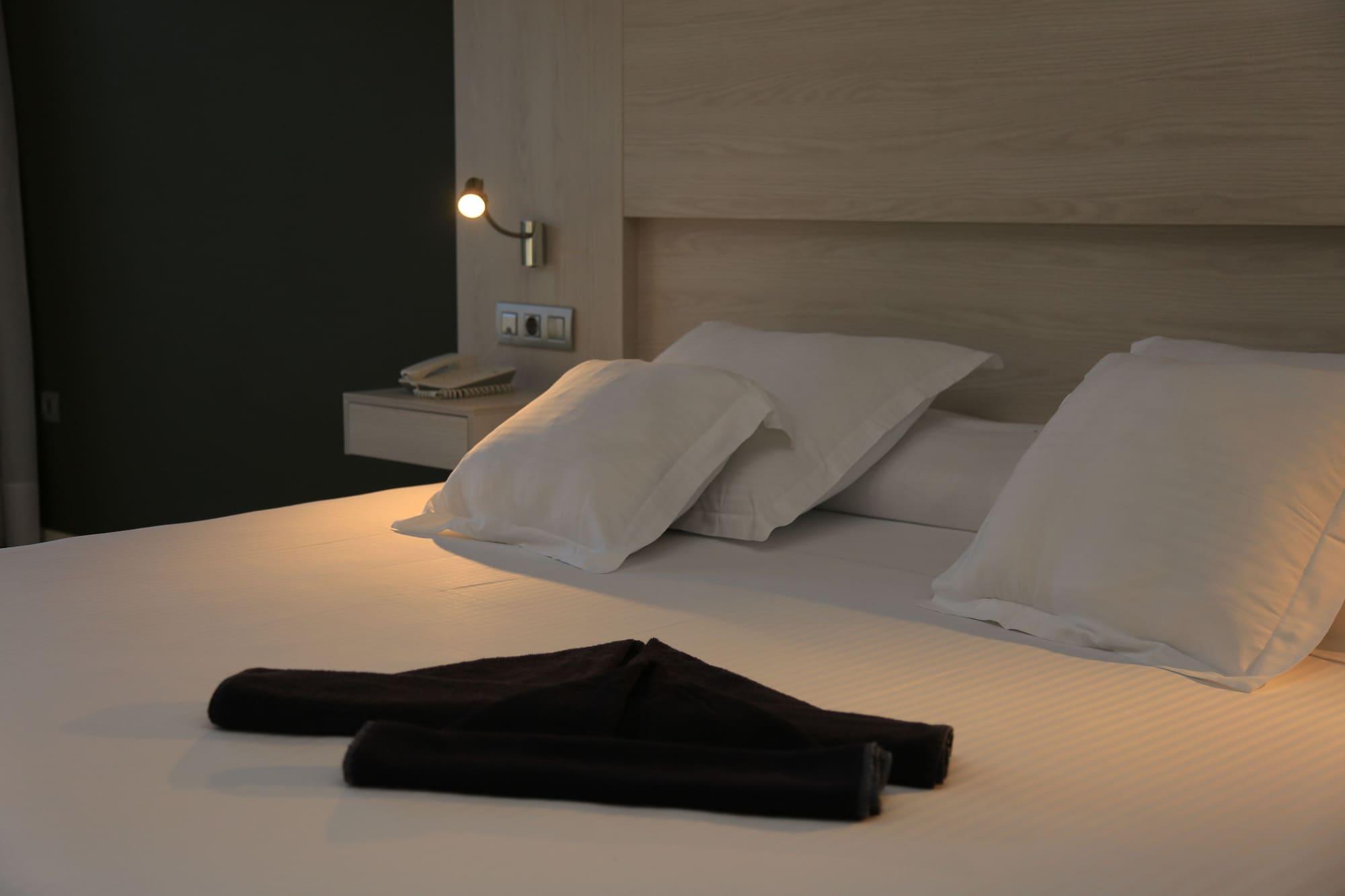 R2 Romantic Fantasia Dreams & Suites Hotel (Adults Only) タラハレホ エクステリア 写真