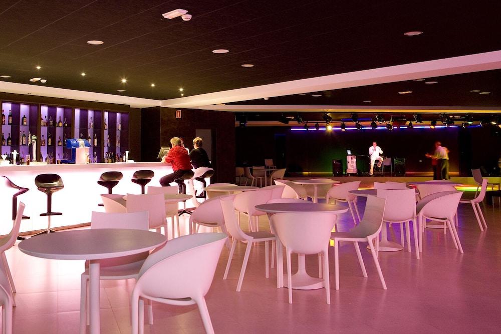 R2 Romantic Fantasia Dreams & Suites Hotel (Adults Only) タラハレホ エクステリア 写真